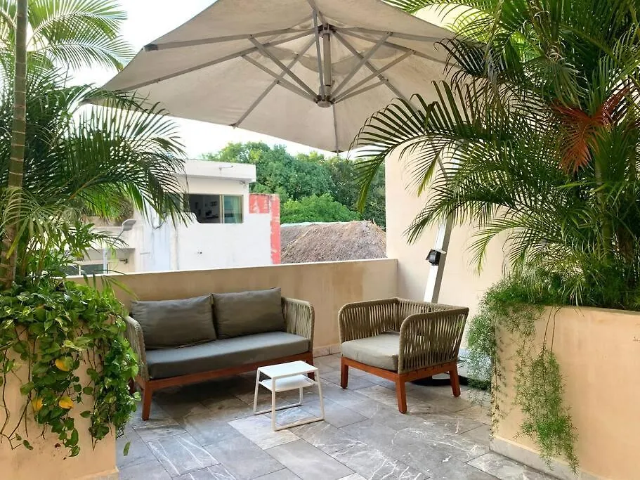 “Singular Joy” Amazing Location And Roof Top Playa del Carmen Apartamento